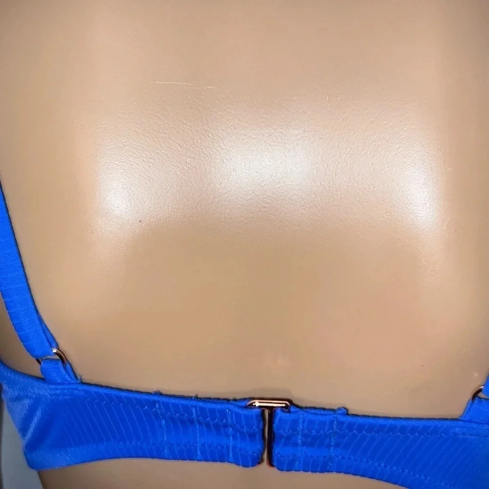 Shade &Shore, NWT, 34C, ribbed, royal blue Vwire‎ yoke, adjustable straps